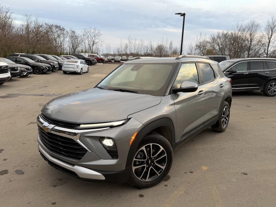 2025 Chevrolet Trailblazer - Image 3 of 20