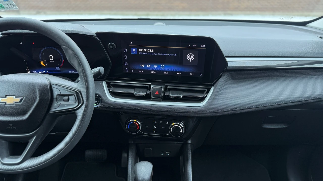 2025 Chevrolet Trailblazer - Image 17 of 21