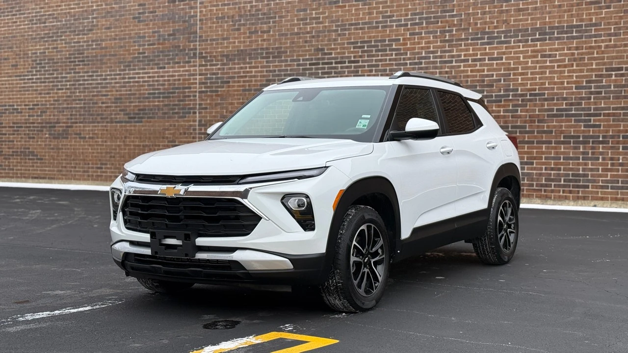 2025 Chevrolet Trailblazer - Image 3 of 21