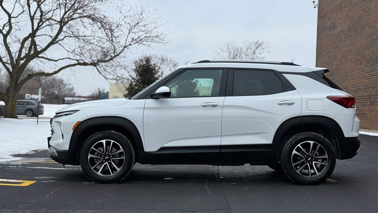 2025 Chevrolet Trailblazer - Image 4 of 21