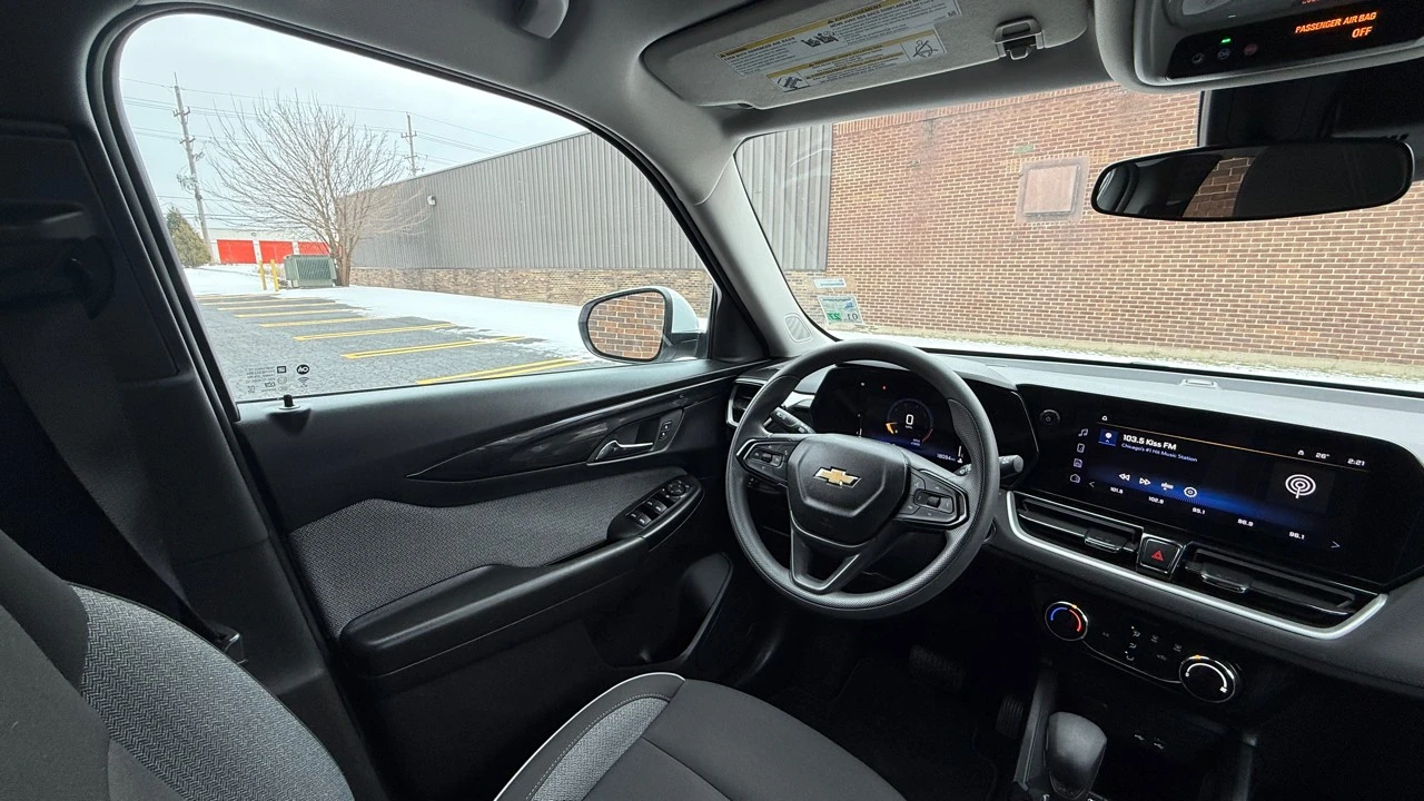 2025 Chevrolet Trailblazer - Image 12 of 21