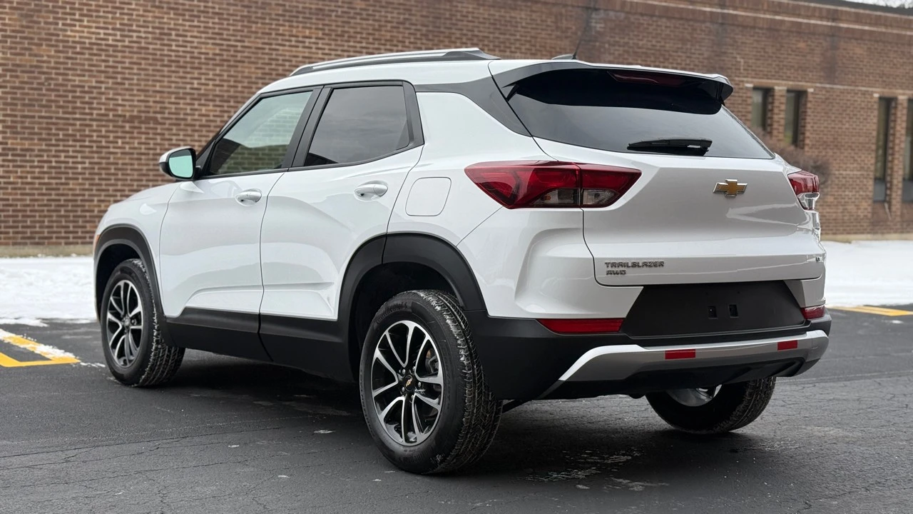 2025 Chevrolet Trailblazer - Image 5 of 21