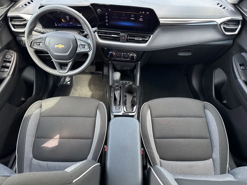 2025 Chevrolet Trailblazer - Image 12 of 21