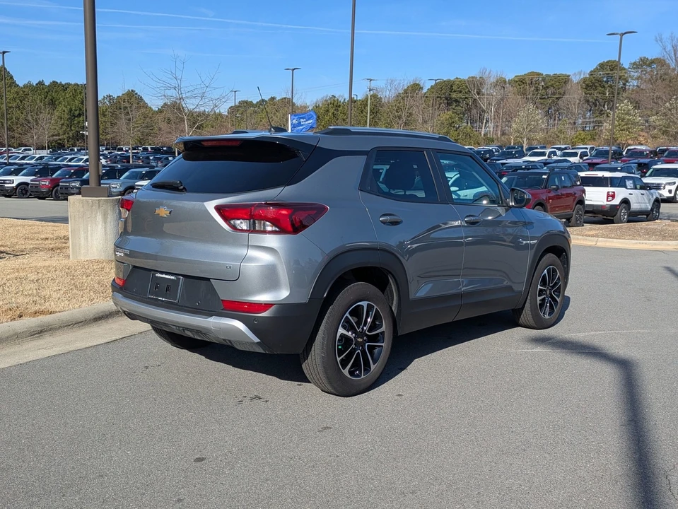 2025 Chevrolet Trailblazer - Image 4 of 21
