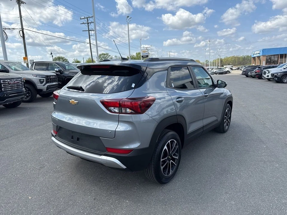 2025 Chevrolet Trailblazer - Image 5 of 21