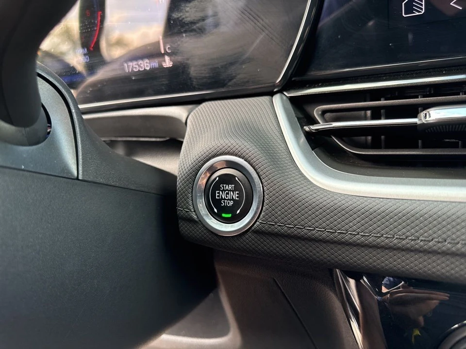 2025 Chevrolet Trailblazer - Image 20 of 21