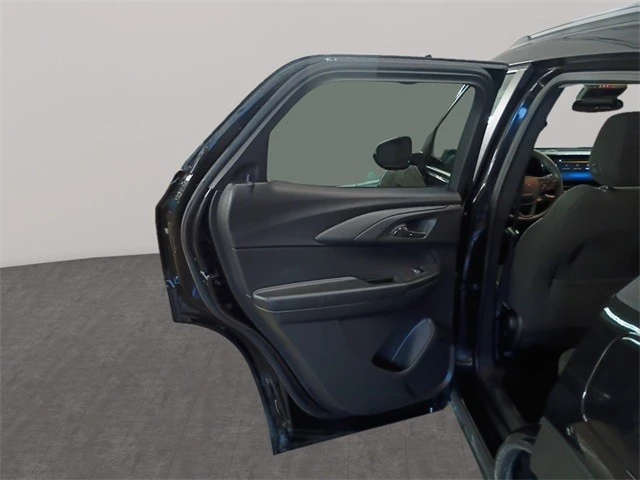 2025 Chevrolet Trailblazer - Image 13 of 21