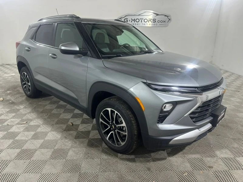 2025 Chevrolet Trailblazer - Image 9 of 12
