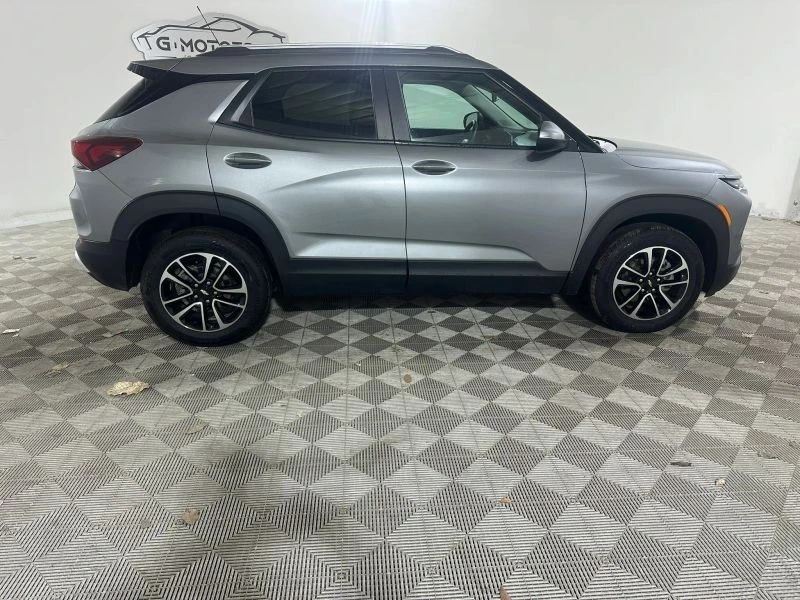 2025 Chevrolet Trailblazer - Image 8 of 12