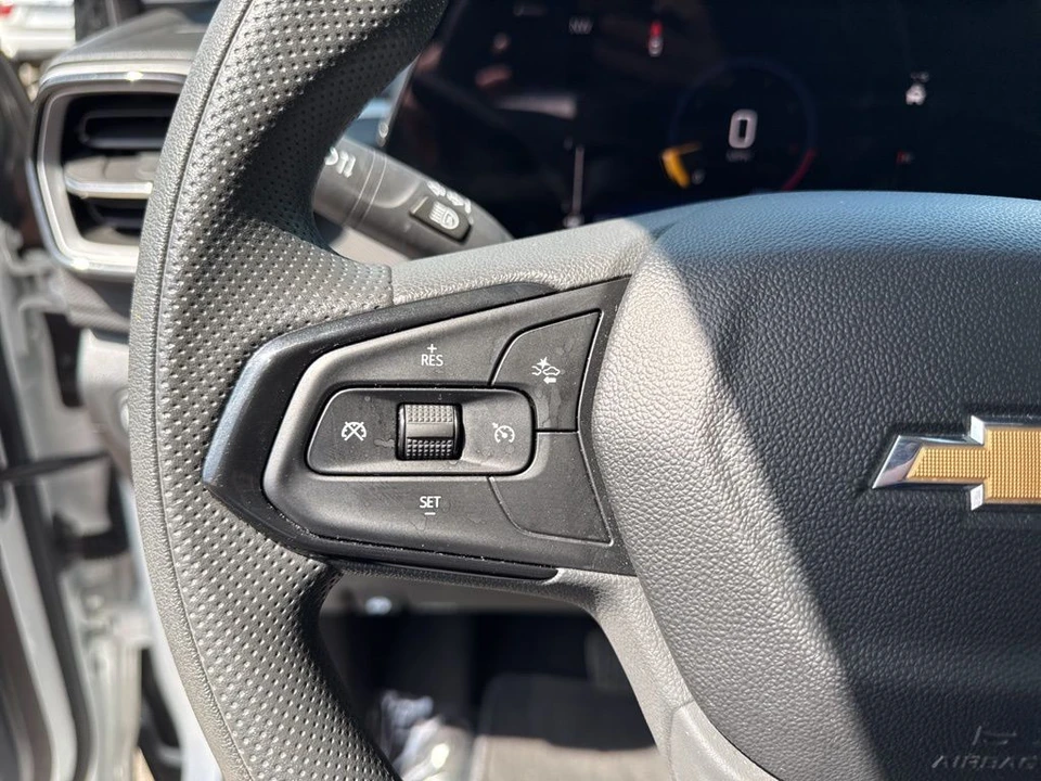 2025 Chevrolet Trailblazer - Image 14 of 21