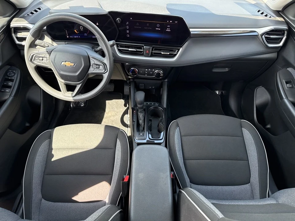 2025 Chevrolet Trailblazer - Image 12 of 21