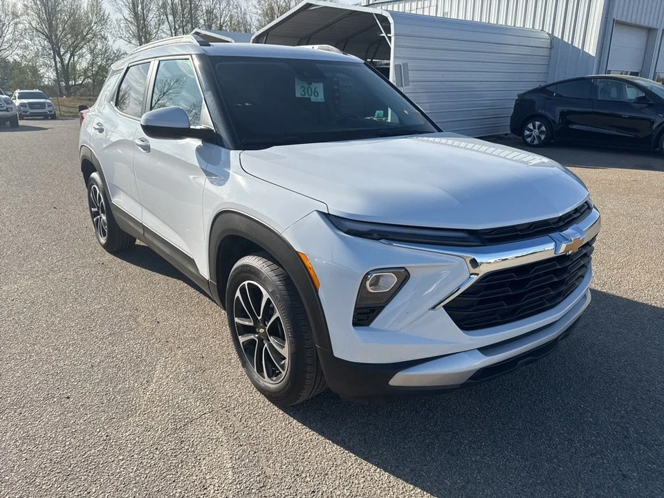 2025 Chevrolet Trailblazer - Image 4 of 7