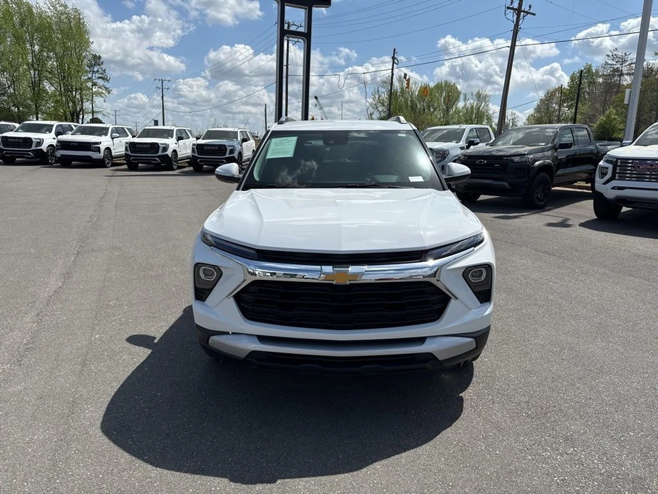 2025 Chevrolet Trailblazer - Image 8 of 21