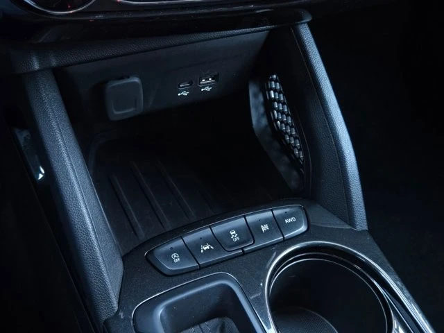 2025 Chevrolet Trailblazer - Image 17 of 21