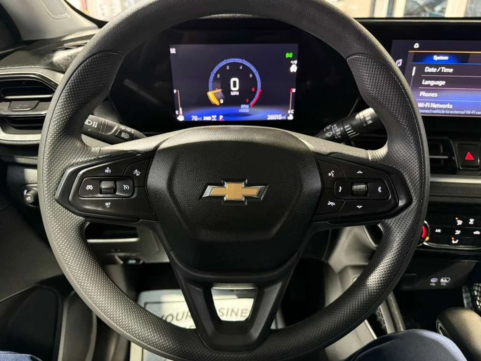 2025 Chevrolet Trailblazer - Image 11 of 21