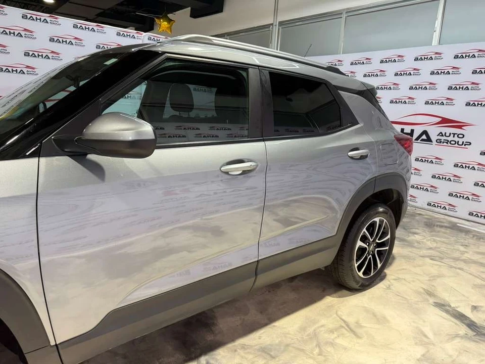 2025 Chevrolet Trailblazer - Image 6 of 21