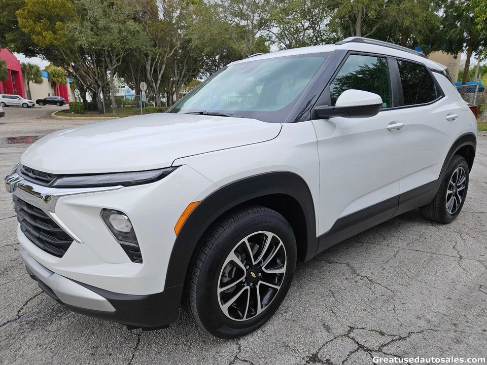 2025 Chevrolet Trailblazer - Image 3 of 21