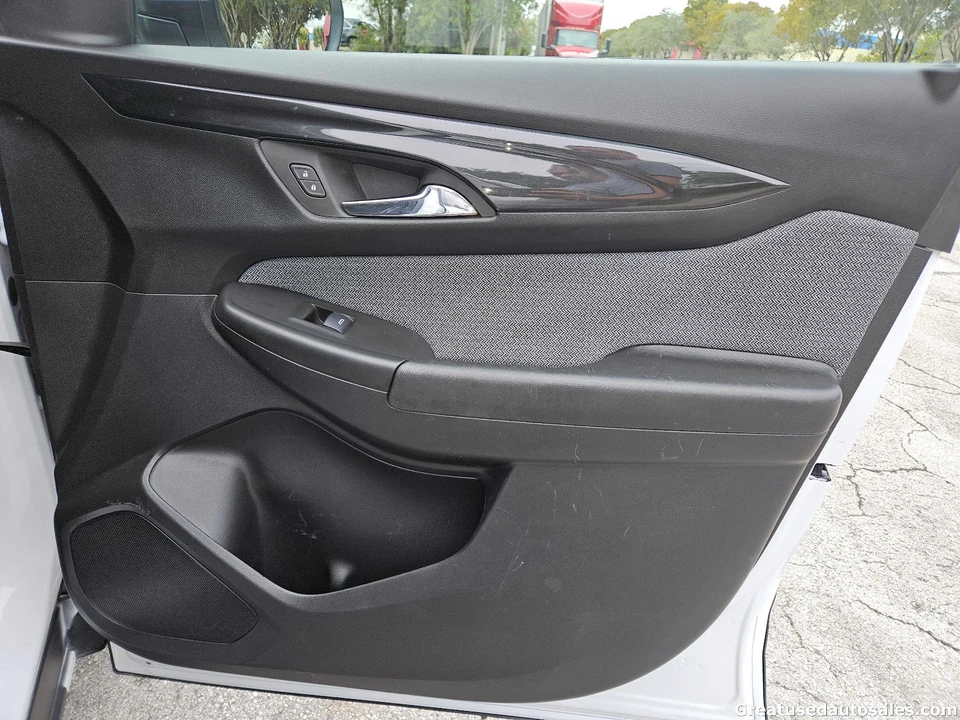 2025 Chevrolet Trailblazer - Image 11 of 21