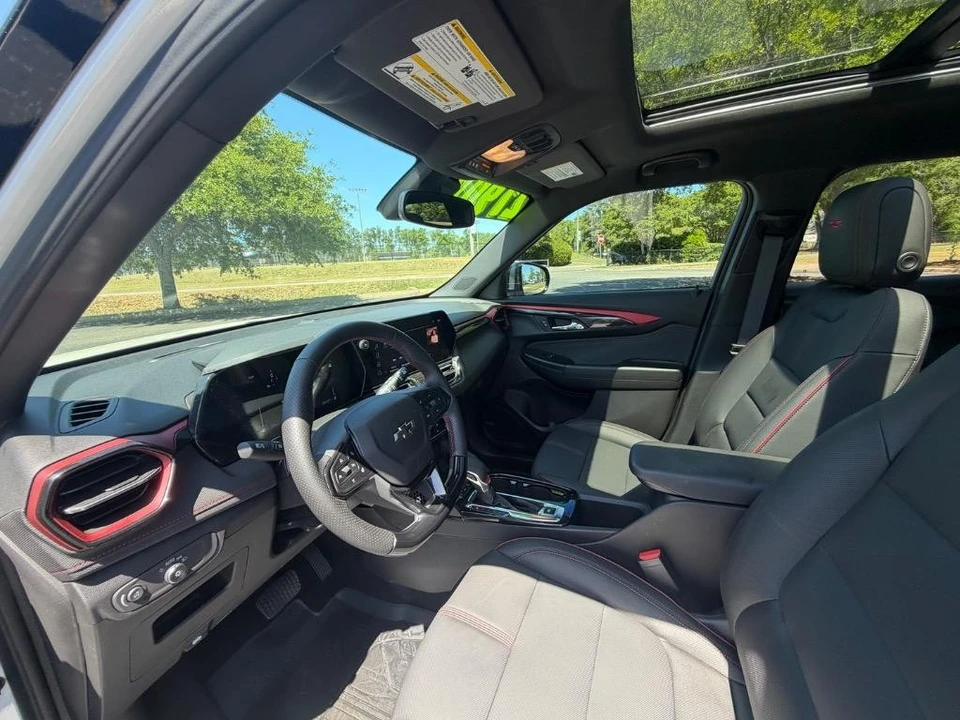 2025 Chevrolet Trailblazer - Image 9 of 21