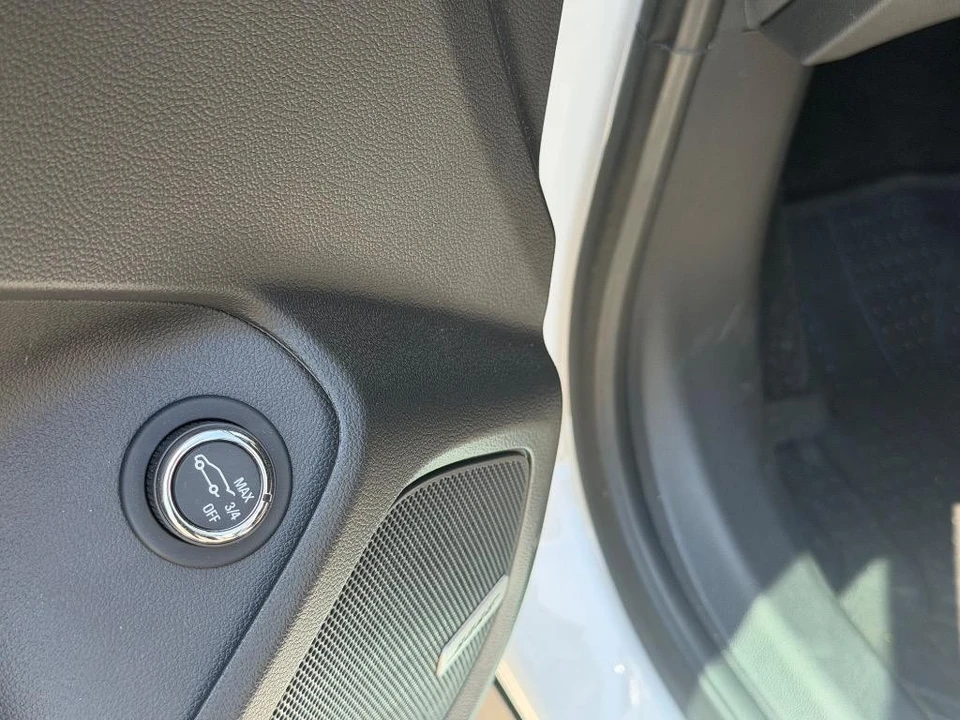 2025 Chevrolet Trailblazer - Image 6 of 21