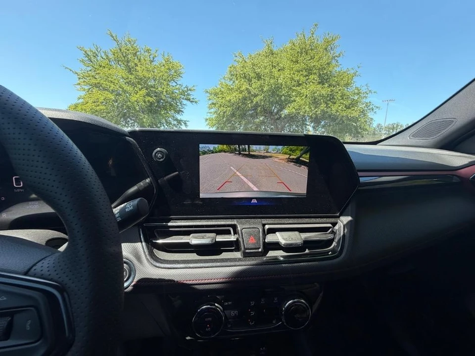 2025 Chevrolet Trailblazer - Image 15 of 21
