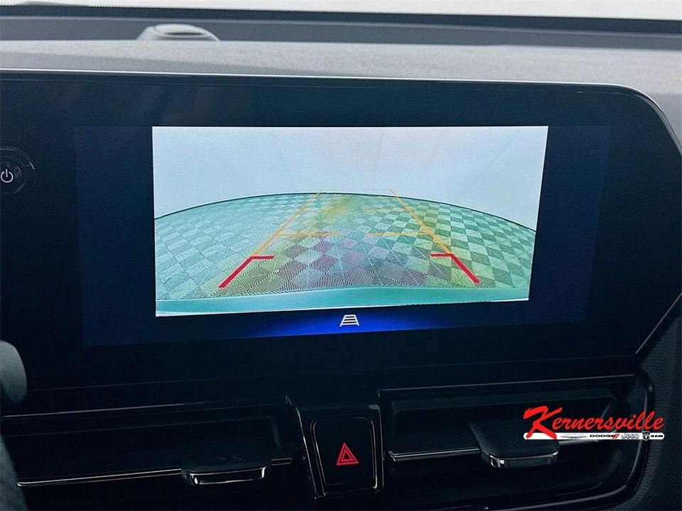 2025 Chevrolet Trailblazer - Image 20 of 21