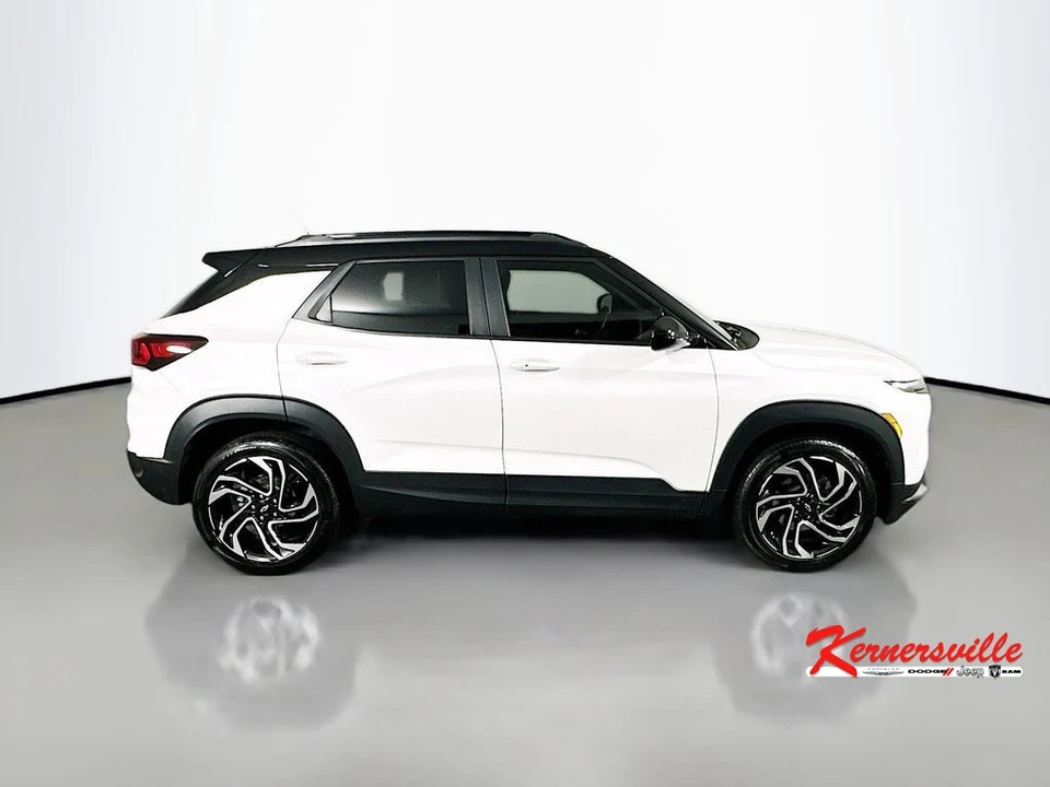 2025 Chevrolet Trailblazer - Image 8 of 21