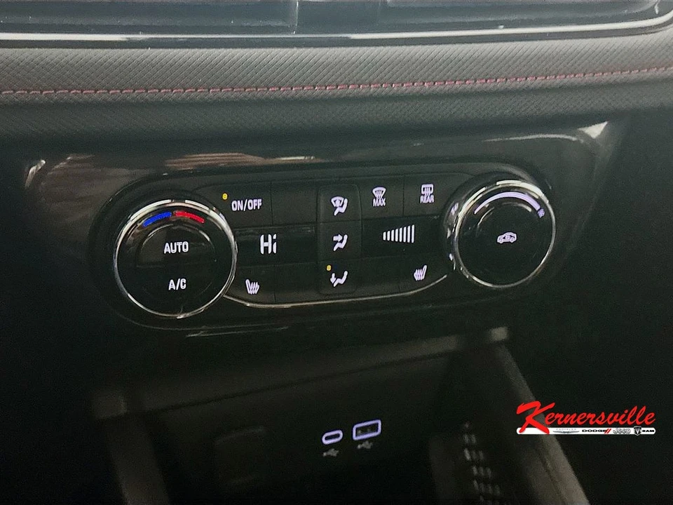 2025 Chevrolet Trailblazer - Image 18 of 24