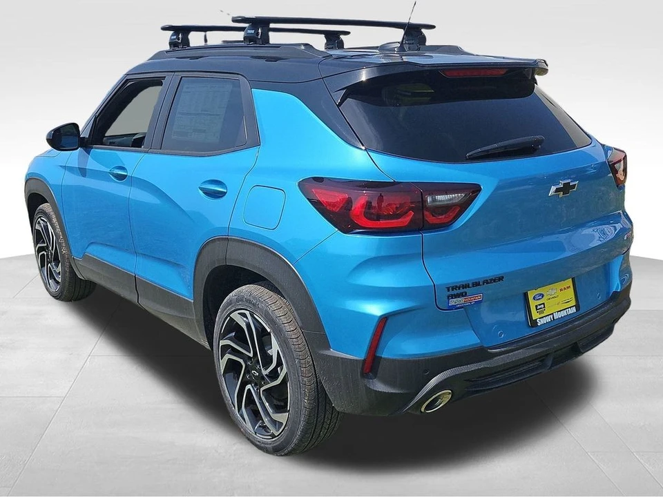 2025 Chevrolet Trailblazer - Image 15 of 21