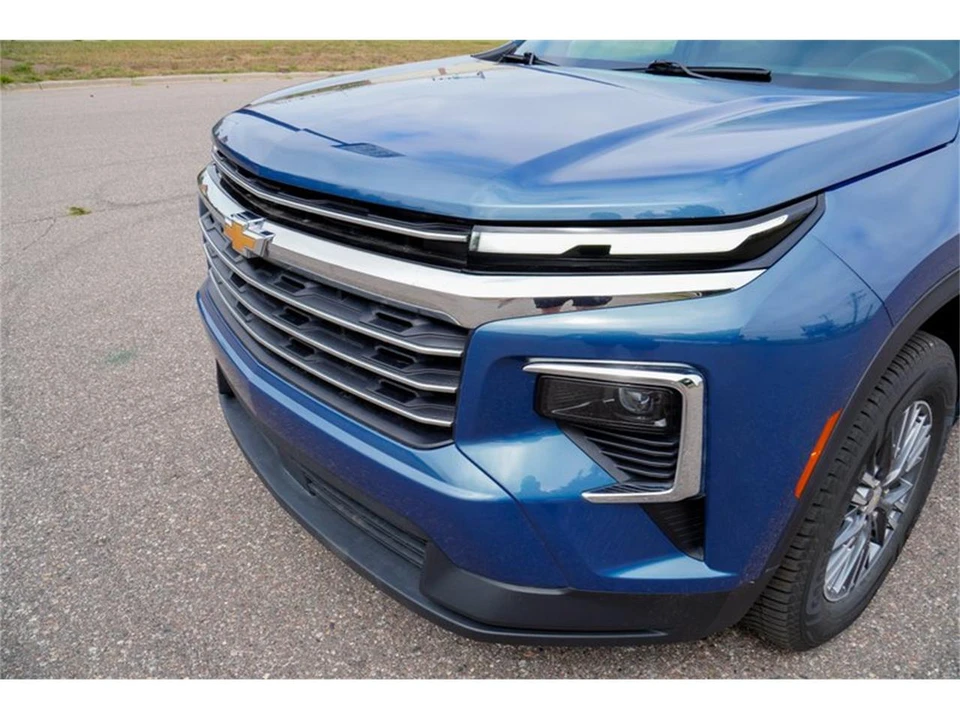 2025 Chevrolet Traverse - Image 23 of 31