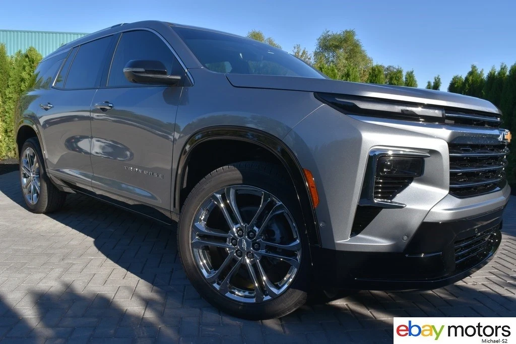 2025 Chevrolet Traverse - Image 3 of 21