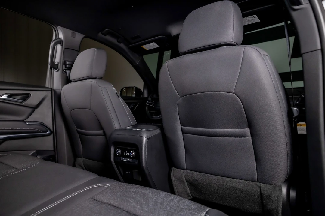2025 Chevrolet Traverse - Image 20 of 21