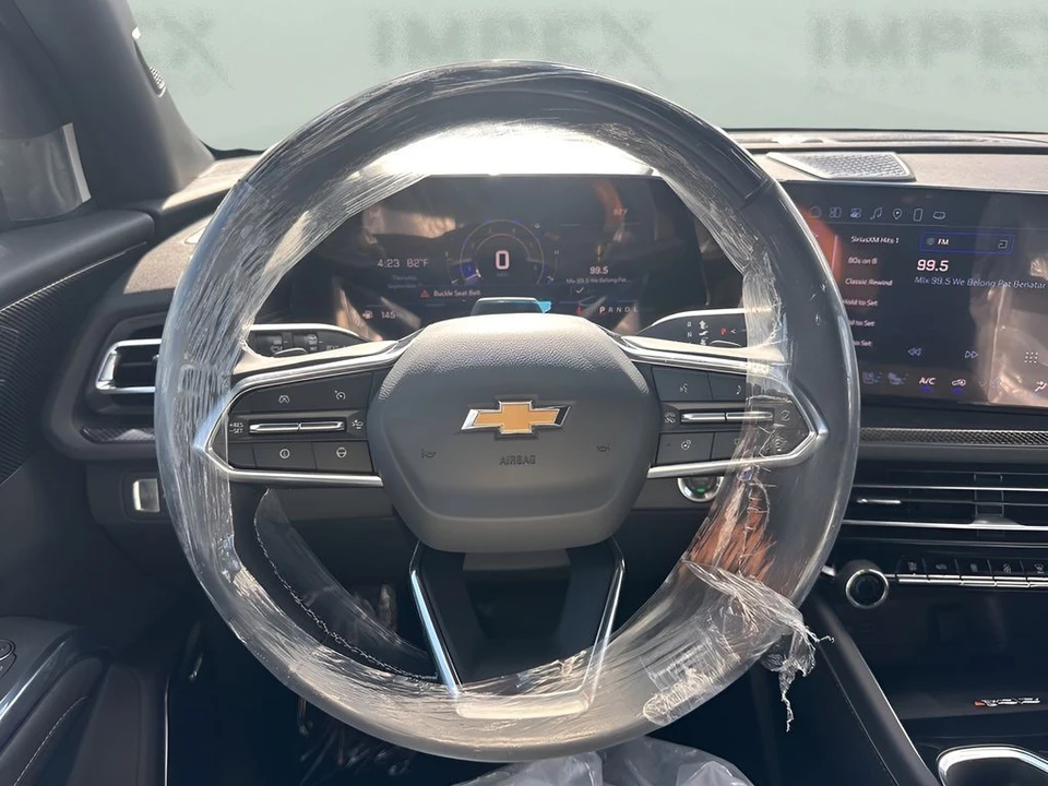 2025 Chevrolet Traverse - Image 16 of 21