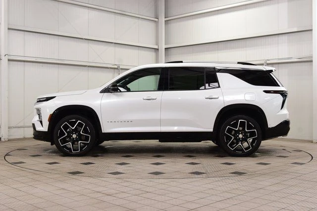 2025 Chevrolet Traverse - Image 4 of 21