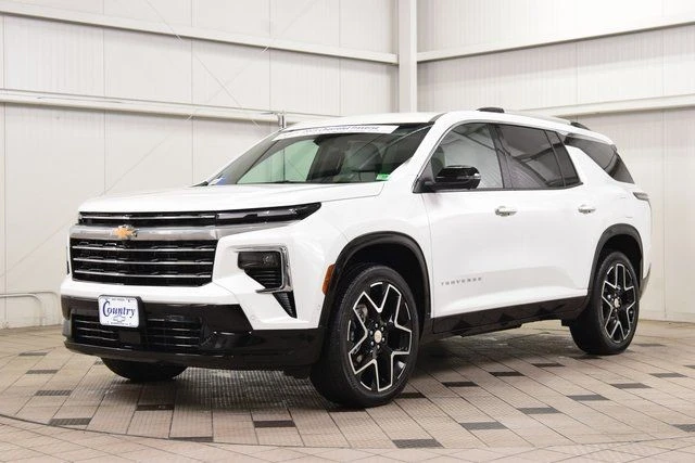 2025 Chevrolet Traverse - Image 3 of 21
