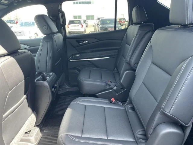 2025 Chevrolet Traverse - Image 5 of 7