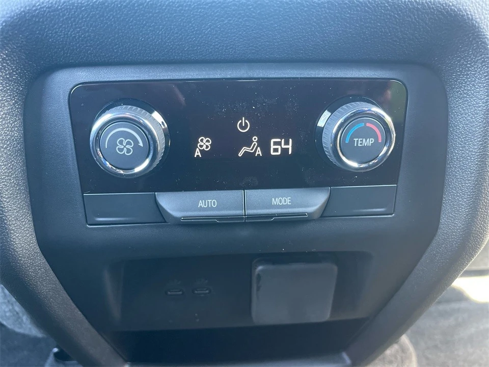 2025 Chevrolet Traverse - Image 12 of 12