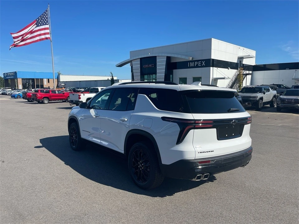 2025 Chevrolet Traverse - Image 3 of 12