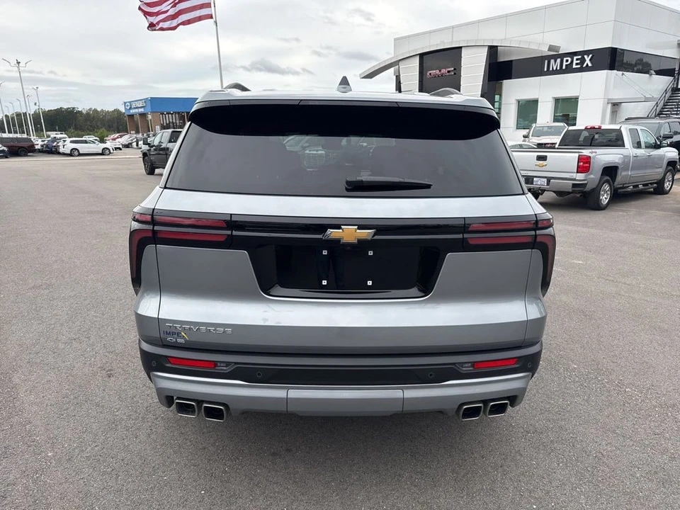 2025 Chevrolet Traverse - Image 4 of 21