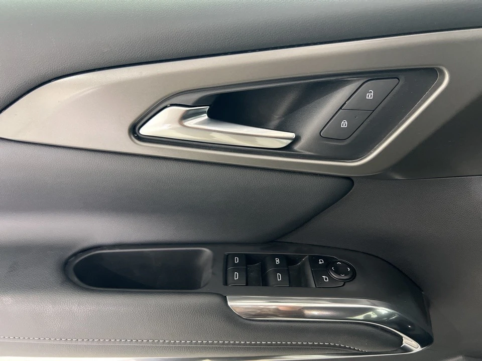 2025 Chevrolet Traverse - Image 21 of 21