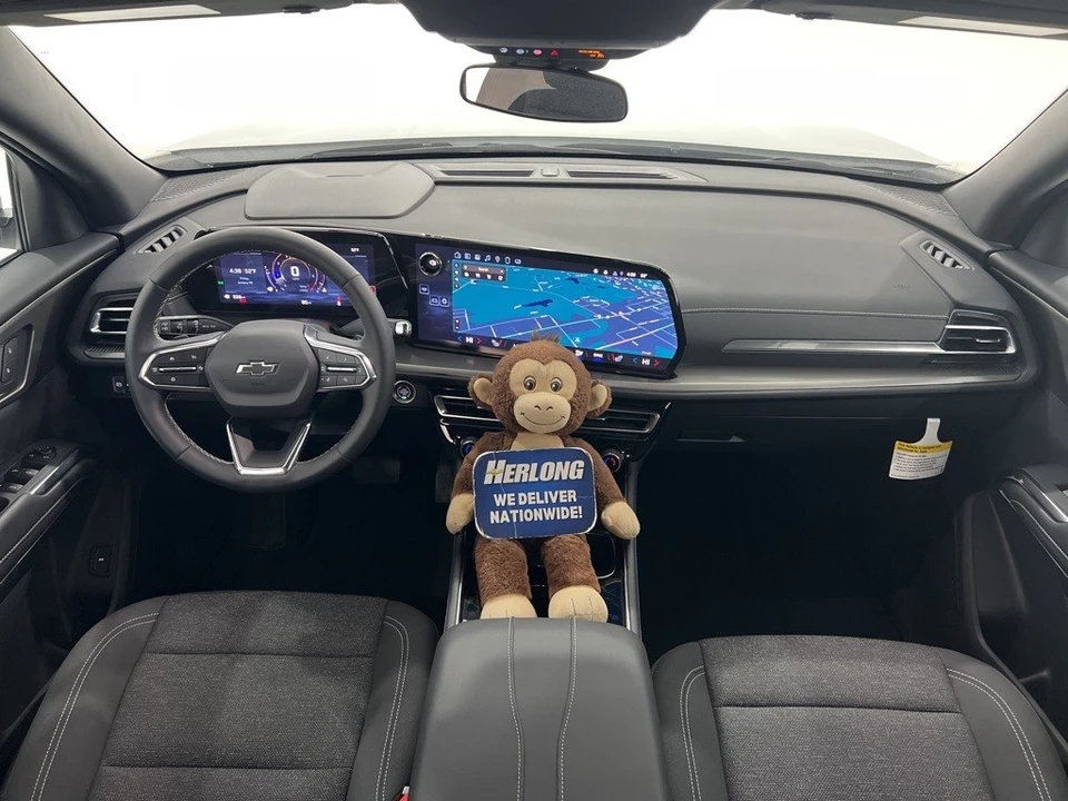 2025 Chevrolet Traverse - Image 19 of 21