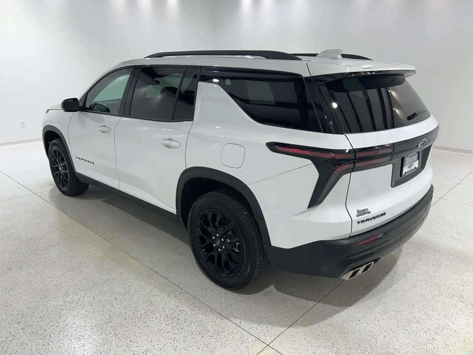 2025 Chevrolet Traverse - Image 3 of 12