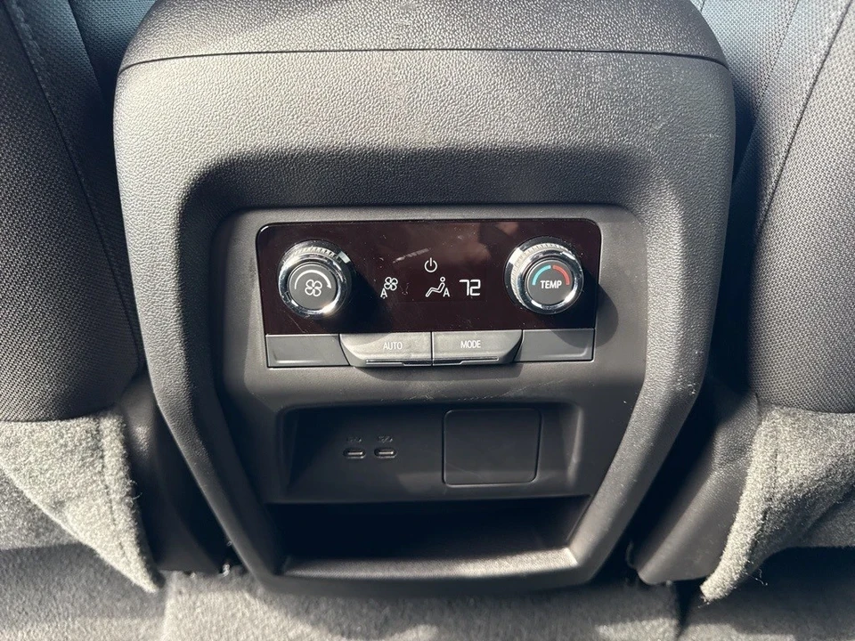 2025 Chevrolet Traverse - Image 12 of 12