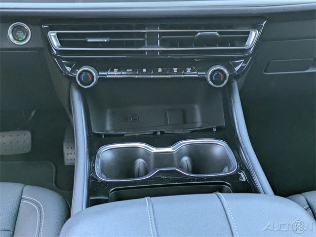 2025 Chevrolet Traverse - Image 21 of 21