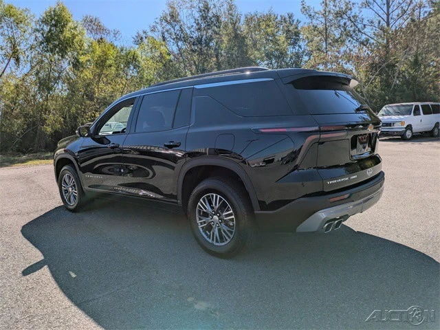 2025 Chevrolet Traverse - Image 6 of 12