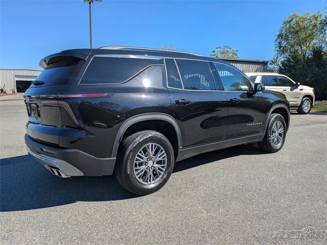2025 Chevrolet Traverse - Image 4 of 12