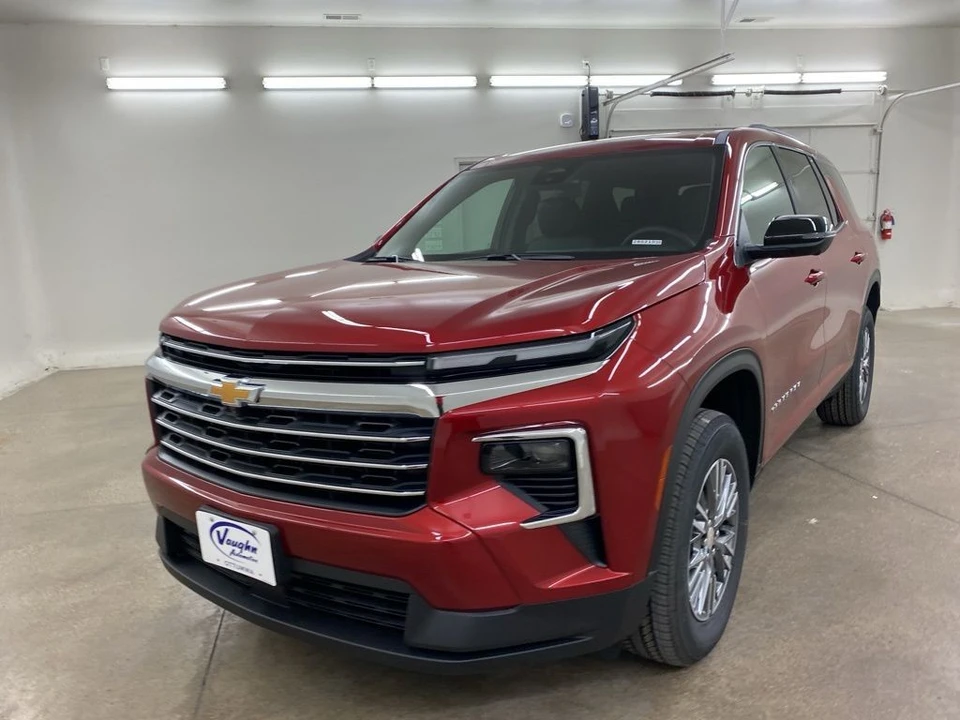 2025 Chevrolet Traverse - Image 4 of 12