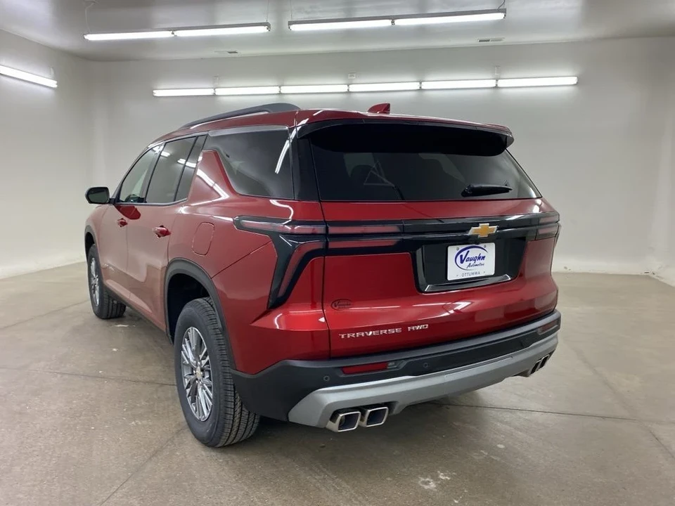 2025 Chevrolet Traverse - Image 8 of 12