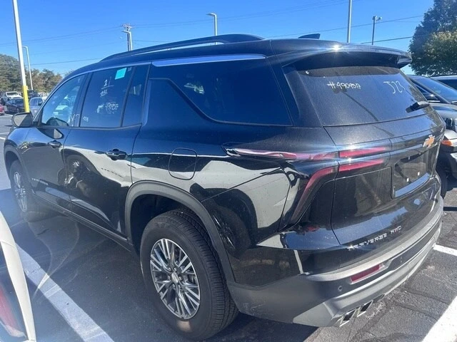 2025 Chevrolet Traverse - Image 4 of 6