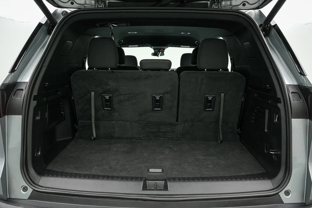 2025 Chevrolet Traverse - Image 21 of 21
